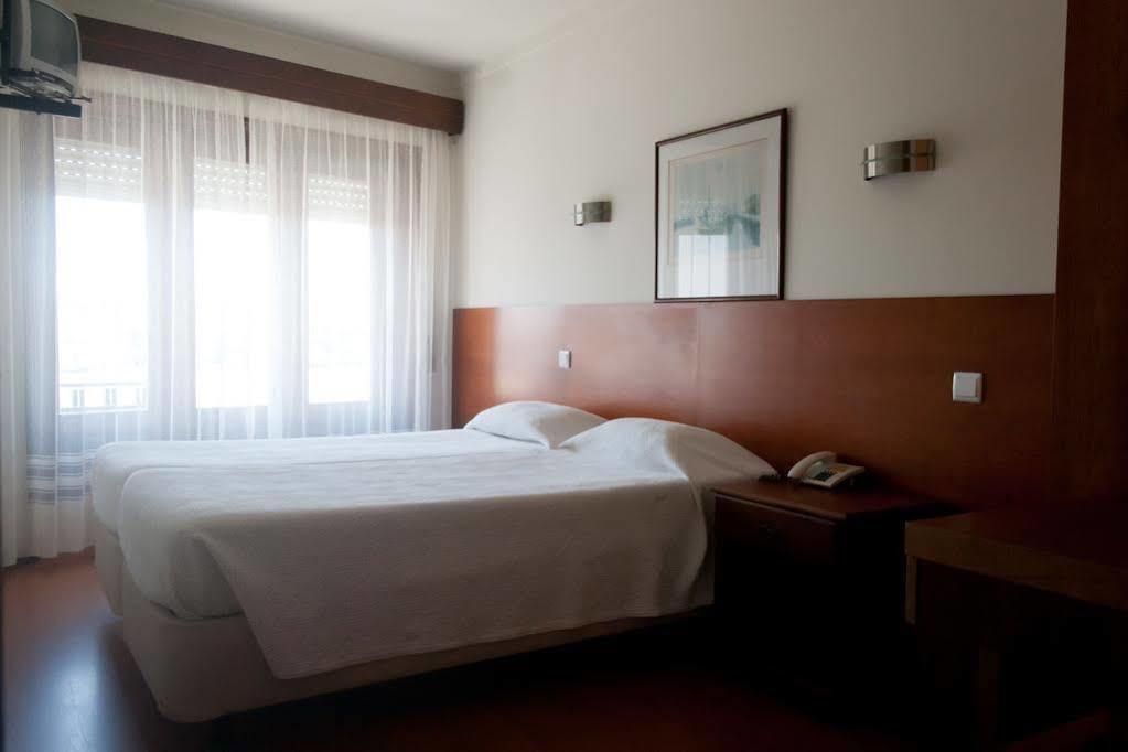 Hotel Santiago Ílhavo Εξωτερικό φωτογραφία